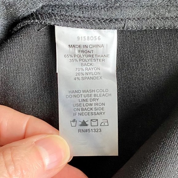 🖤6x HP!🖤 NWT Vince Camuto Black Faux Leather Top - Picture 9 of 10